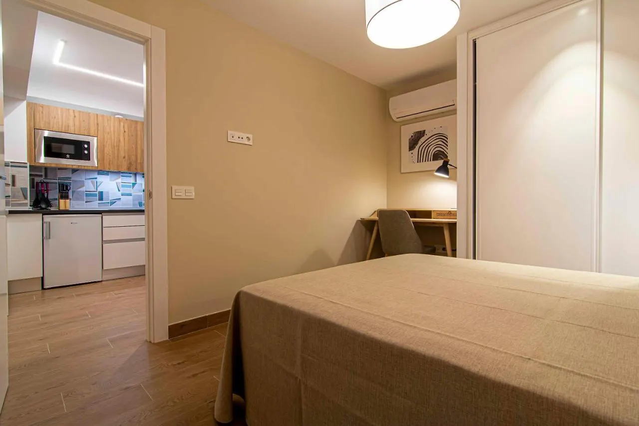 Apartamentos 1 Abril Malaga Spain