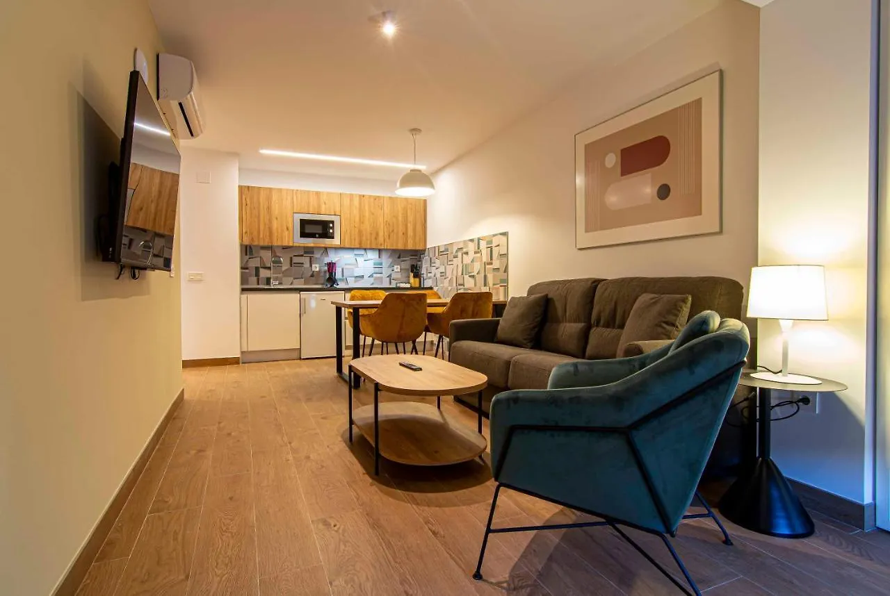 Apartamentos 1 Abril Malaga Apartment