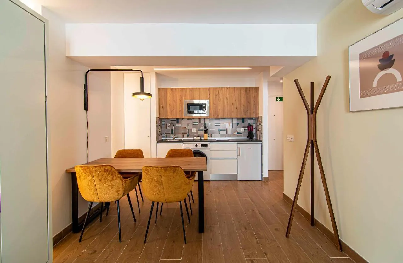 Apartamentos 1 Abril Malaga Spain