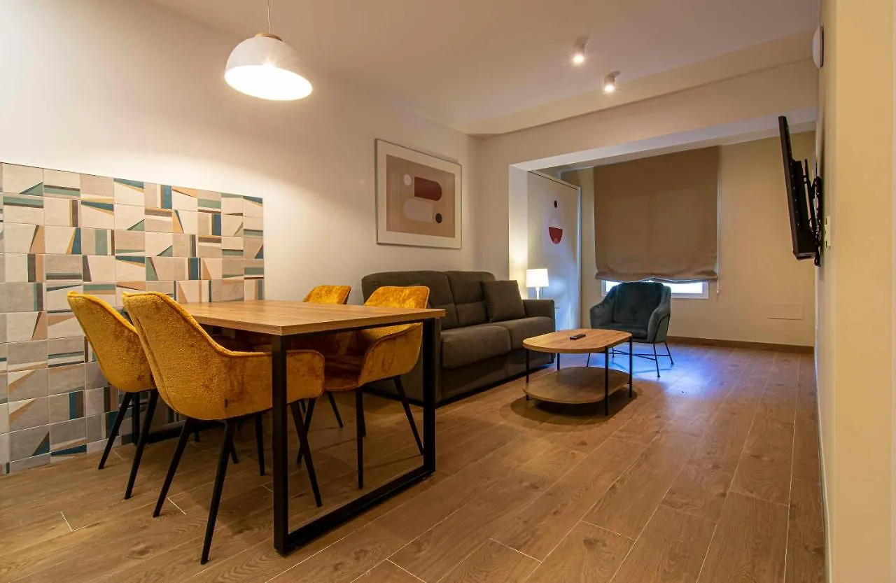 Apartment Apartamentos 1 Abril Malaga Spain