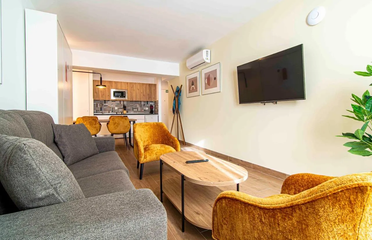 Apartamentos 1 Abril Malaga