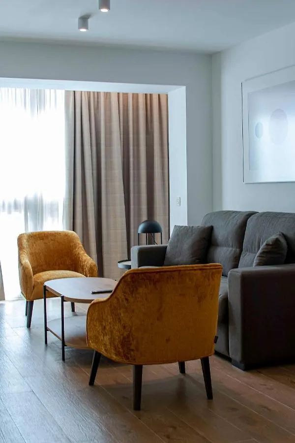 Apartamentos 1 Abril Malaga 0*,  Spain